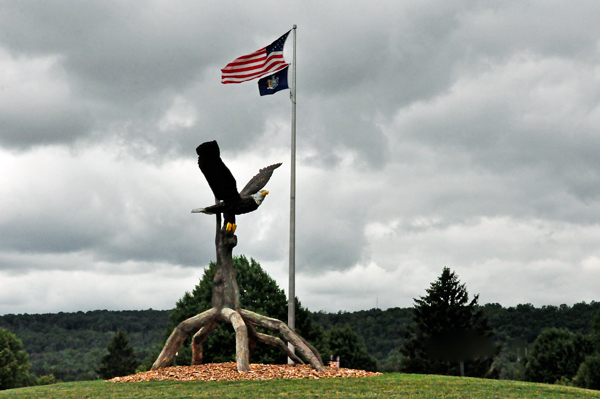 Bald Eagle Statue